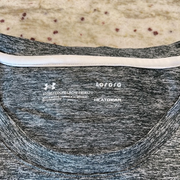 Mens Under Armor 2 shirt bundle - Large - Picture 5 of 6